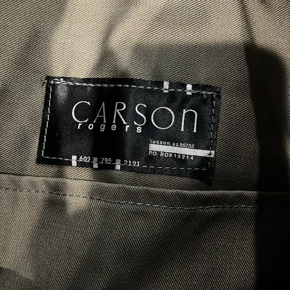 Carson Rogers designer purse Sling bag multifunctional. Carogi. Safari EUC - Picture 3 of 5